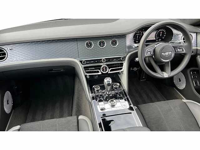 1:Bentley Flying Spur Speed First Edition V8 Hybrid, Saloon, Moonbeam, Bentley Birmingham