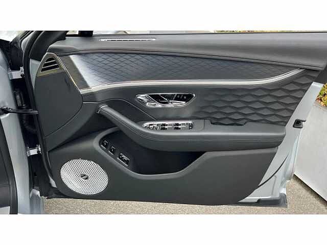 17:Bentley Flying Spur Speed First Edition V8 Hybrid, Saloon, Moonbeam, Bentley Birmingham