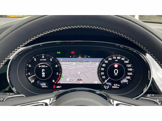 19:Bentley Bentayga S V8, SUV, Apple Green, Bentley Birmingham