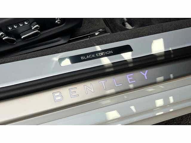 17:Bentley Continental GT Black Edition V8 Hybrid, Coupe, Glacier White, Bentley Birmingham